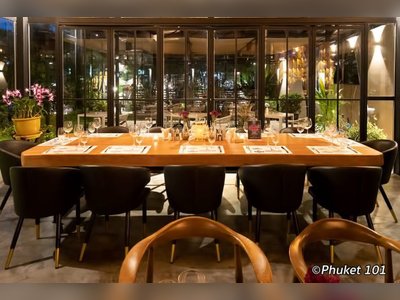 Maison Napoleon restaurant and bakery in Bangtao