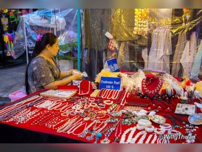 Fun Friday Avenue Market at Boat Avenue – Bangtao Beach