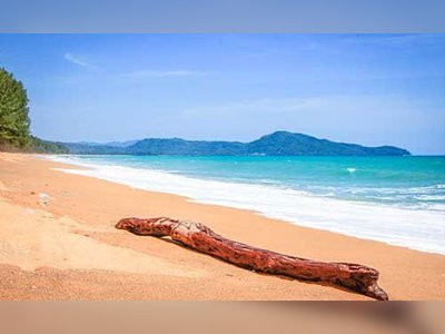Staying in Maikhao Beach