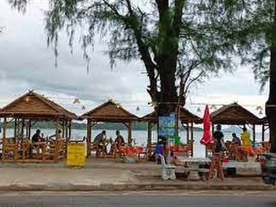 Aek Rawai Seafood Restaurant