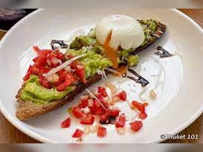 Sea Oak Cafe Restaurant Phuket