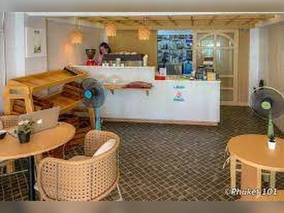 Sea Oak Cafe Restaurant Phuket