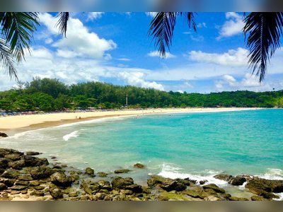 Nai Harn Beach