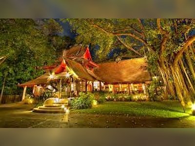 โรงแรม Yaang Come Village