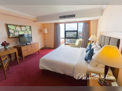 โรงแรมอโมรา ท่าแพ เชียงใหม่
