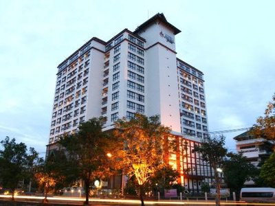 โรงแรมอโมรา ท่าแพ เชียงใหม่