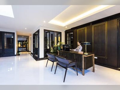 โรงแรม Cheeva Dee Hotel