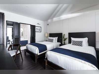 โรงแรม Cheeva Dee Hotel