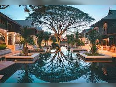 ณ นิรันดร์ โรแมนติก บูทิก รีสอร์ต