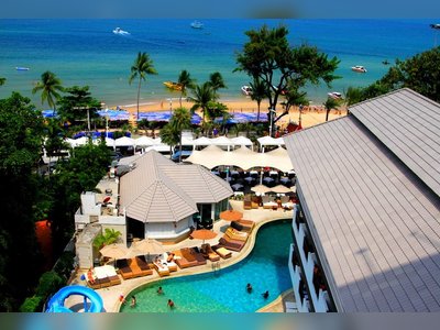 โรงแรมพัทยา ดิสคอฟเวอรี่ บีช