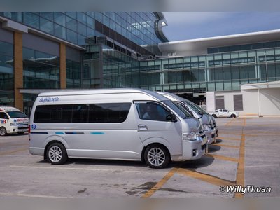 Renting a car with driver in Phuket