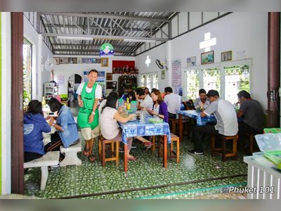 Boon Restaurant, a local gem near Phuket Town