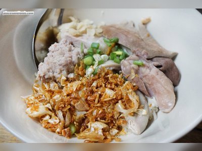 Ko Benz in Phuket Town