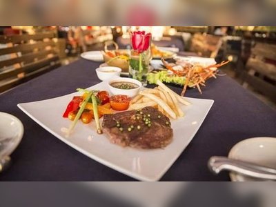 ห้องอาหาร ลา เฟม (La Ferme Restaurant)