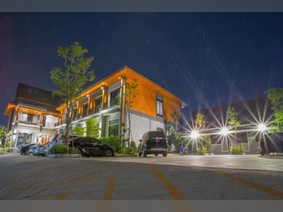 โรงแรมเอซิสส์ บูทิค พิษณุโลก