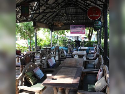 ร้านอาหารบ้านห้วยใหญ่