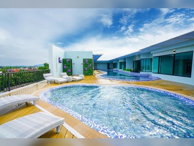 โรงเเรมลักซ์ซิรีน เชียงราย