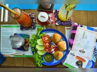 Free Bird Cafe
