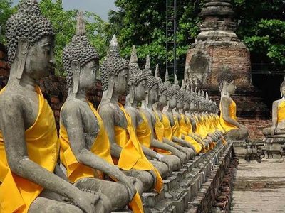 Wat Yai Chai Mongkhon