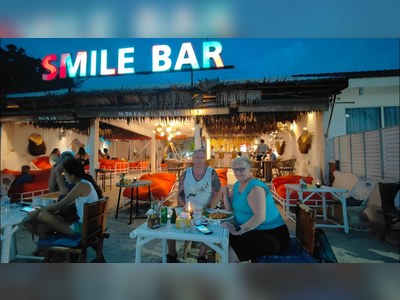 Smile Bar