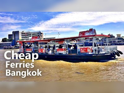 River Boats and Ferries in Bangkok