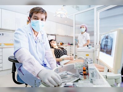 Chatuchak Dental Center | Prinya Dental Clinic