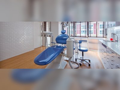 S Dental Clinic by Dr.Sirinate