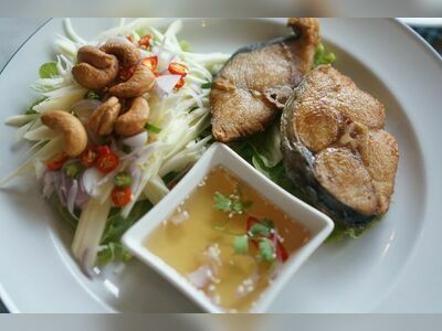 Look Kai Cafe & Restaurant