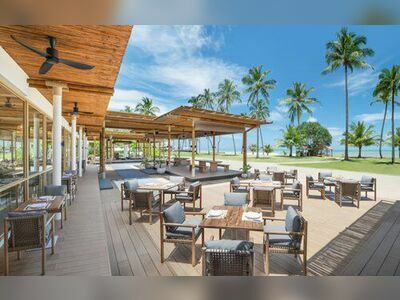 Beach Bars and Restaurants