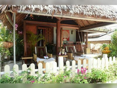 JJ Queen Spa Traditional Thai Massage