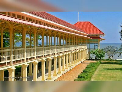 Maruekhathaiyawan Palace