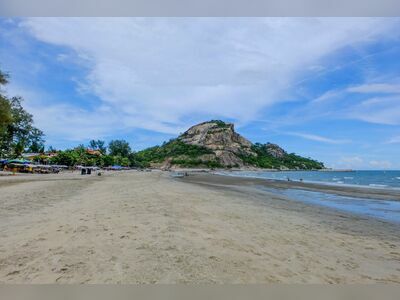 Khao Takiab Beach