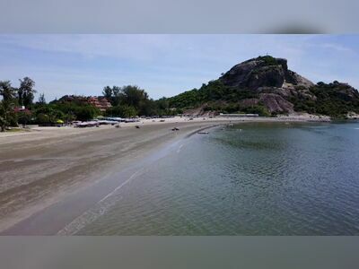 Khao Takiab Beach