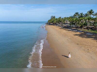Bang Niang Beach