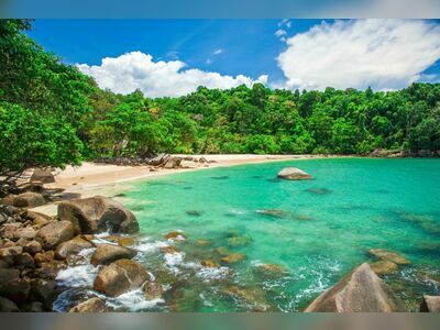 Bang Lut Beach