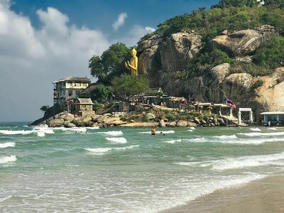 Khao Takiab Beach