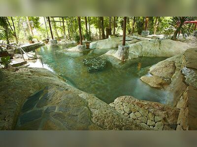 Rock Valley Hot Spring & Fish Spa