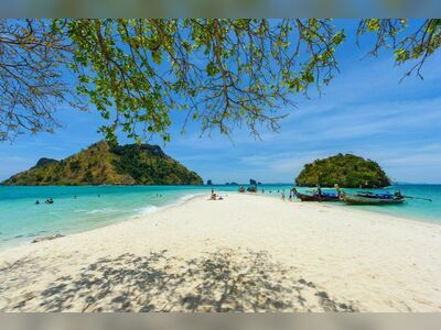Thale Waek (Seperate Sea)