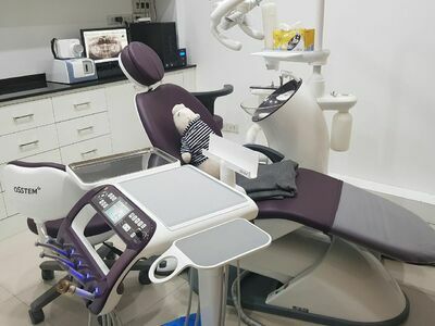 W Dental Clinic
