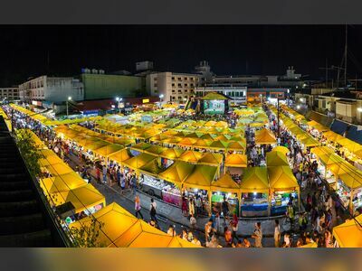 Krabi Walking Street