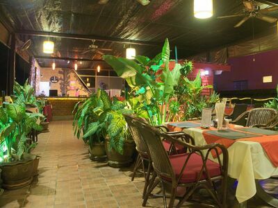 Diver's Inn Steakhouse