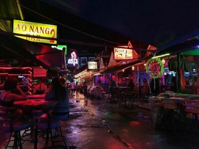 Amy’s Bar, (Soi RCA) Ao Nang