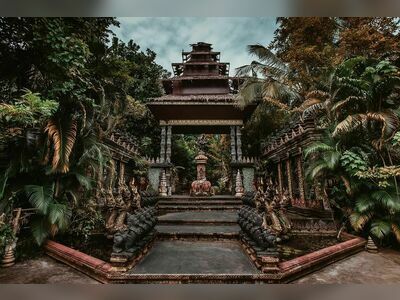 Dusit Dhewa - Samui Cultural Center and Fine Art of South East Asia