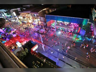 Chilling Bar & Restaurant, Paknam