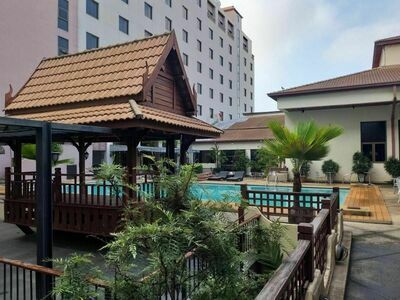Songphanburi Hotel