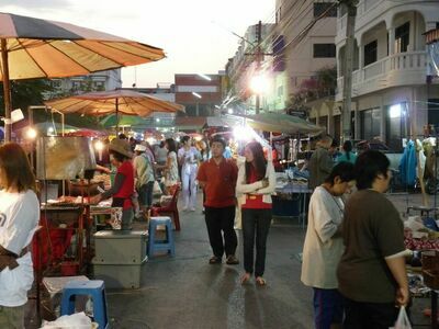 Pak Chong Night Bazaar Market