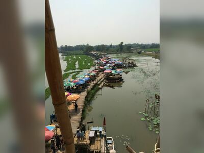 Floating Market