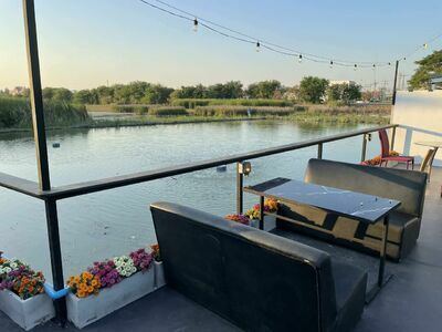 Check in Suphanburi