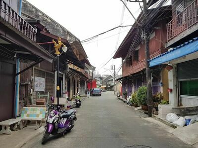 Si Chan Road