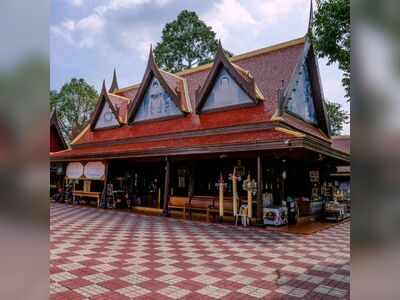 Samed Ngam Shipyard Museum
